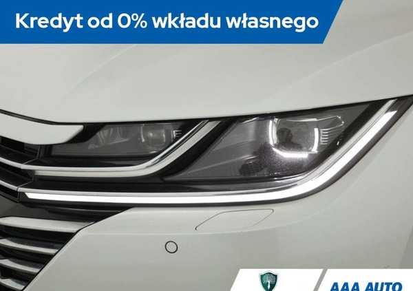 Volkswagen Arteon cena 115000 przebieg: 116349, rok produkcji 2017 z Kłecko małe 352